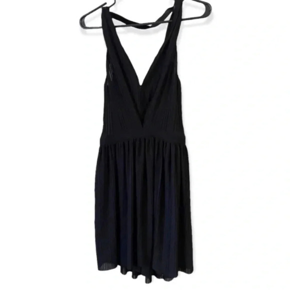 Maje pleated open back sleeveless dress datenight wedding party quietluxury - Picture 3 of 7